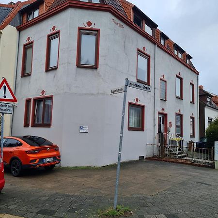 Ferienwohnung unique: geräumig - BHF-nah - parkplatz - netflix BRE Exterior foto
